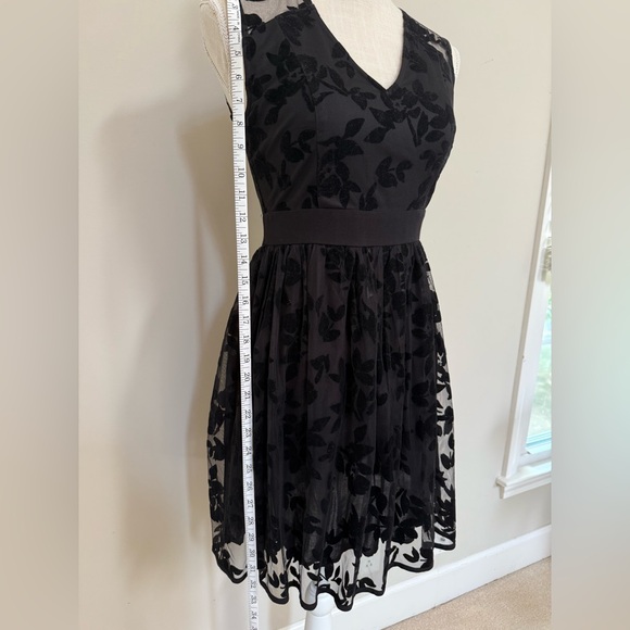 Altar'd State Black Velvet Floral & Lace Midi Dress - Picture 9 of 14